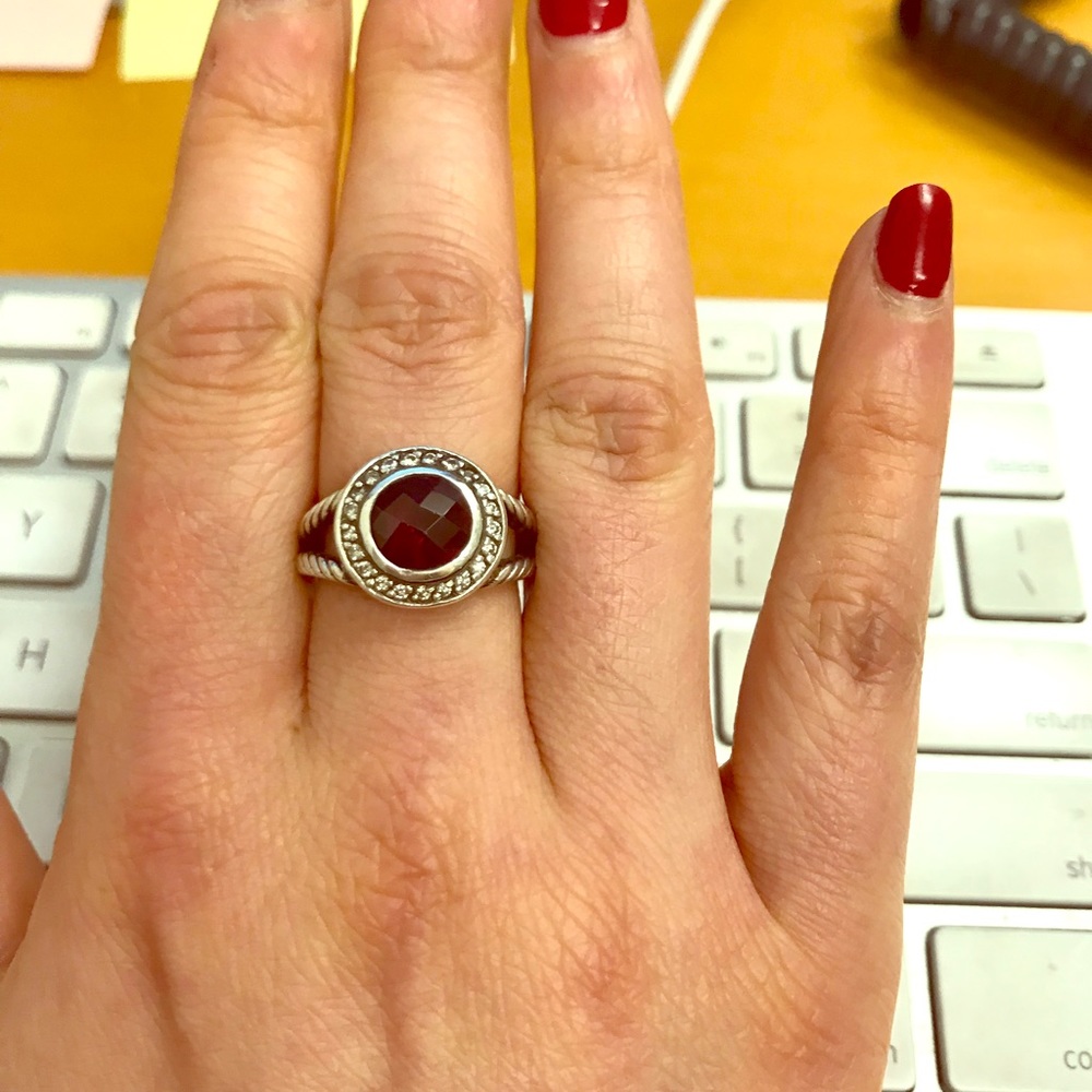David Yurman petite albion Garnet ring w diamonds - Picture 3 of 8
